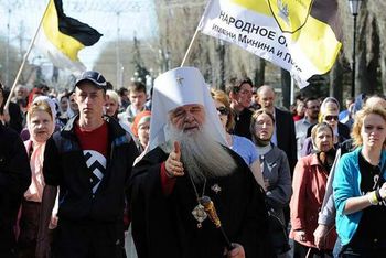 Патриарх Кирил и Рашисты.jpg
